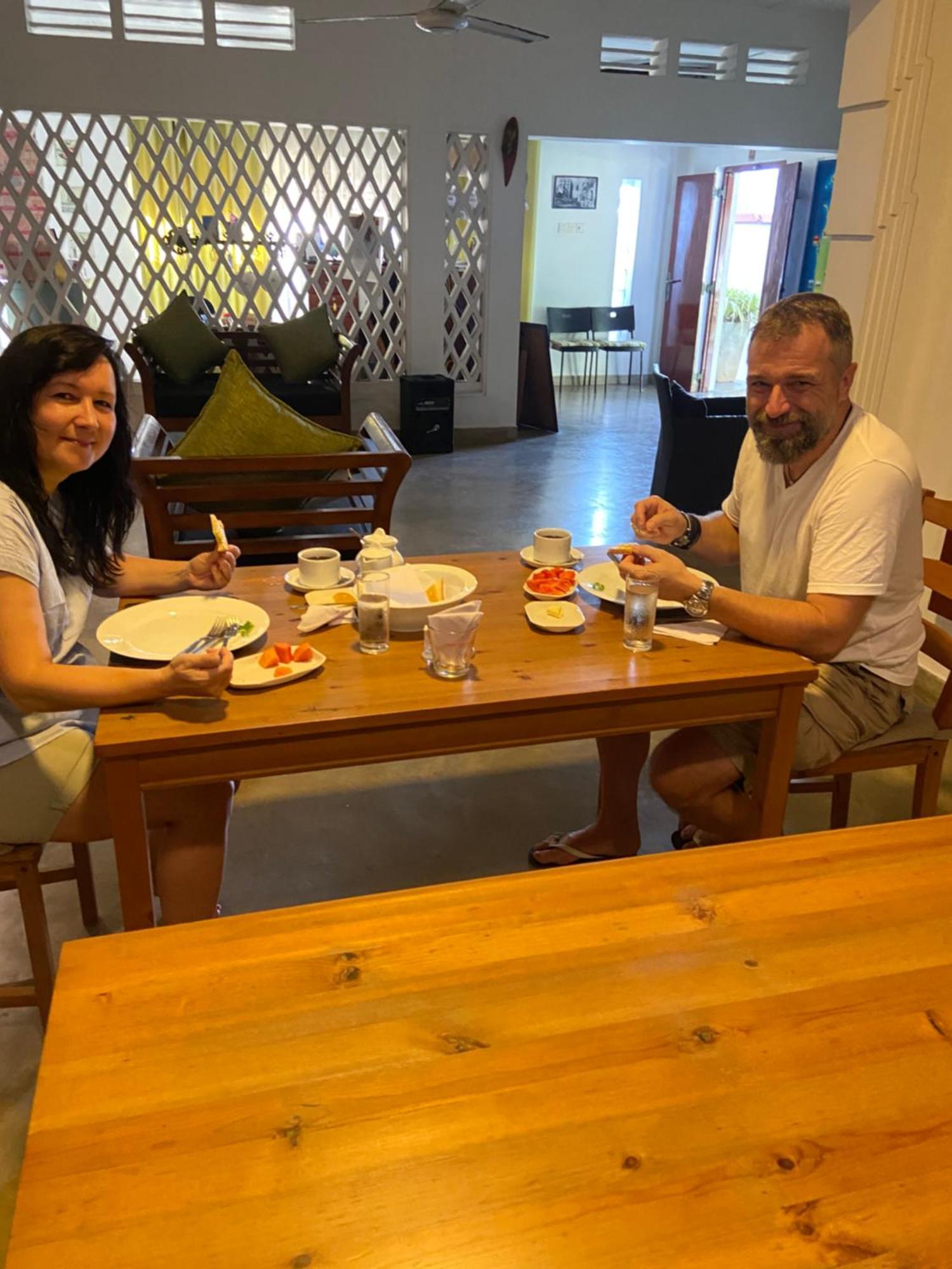 Dions Guest House Negombo Kültér fotó