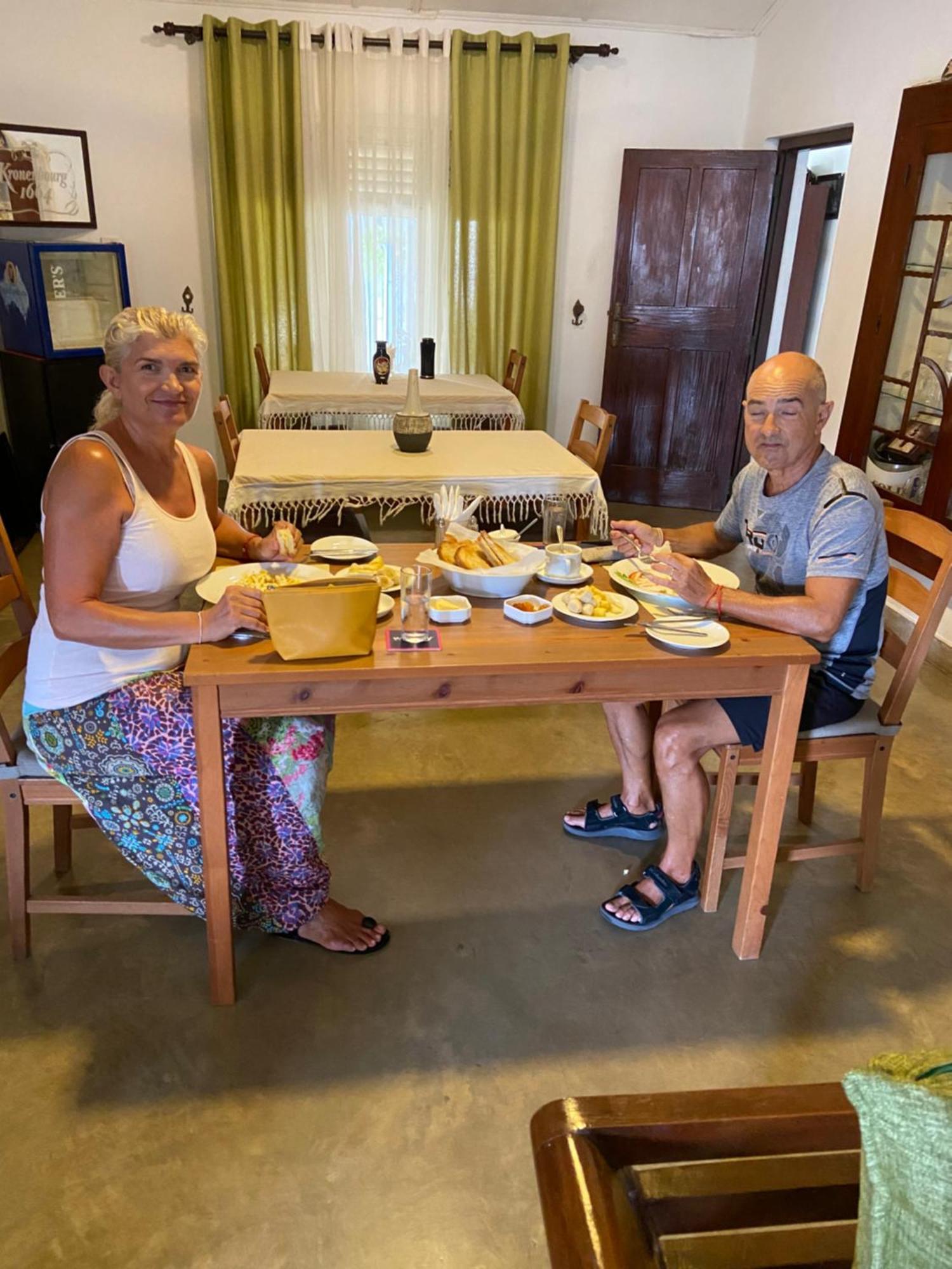Dions Guest House Negombo Kültér fotó