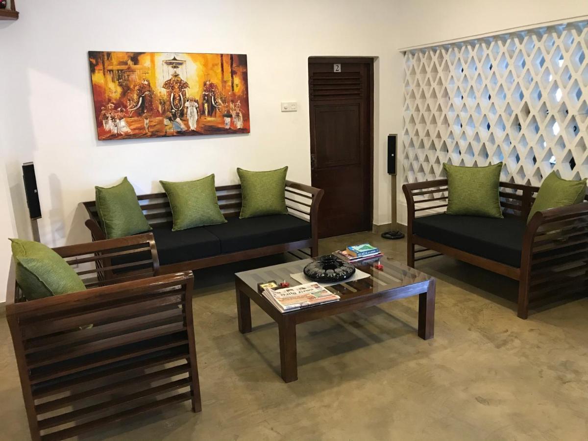 Dions Guest House Negombo Kültér fotó